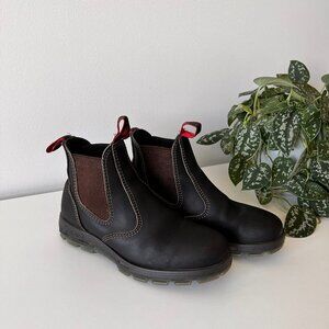 Size 9.5 US Redback Leather Soft Toe Boots in Dark Brown